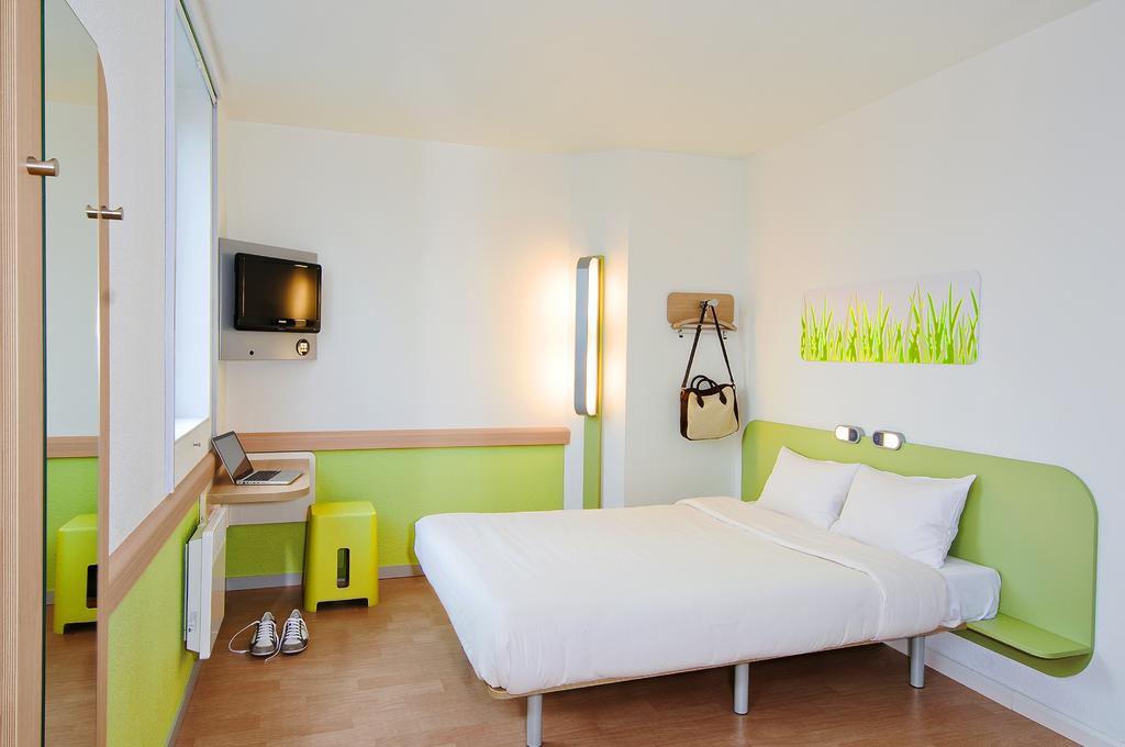 ibis budget Lille Wasquehal Zimmer foto